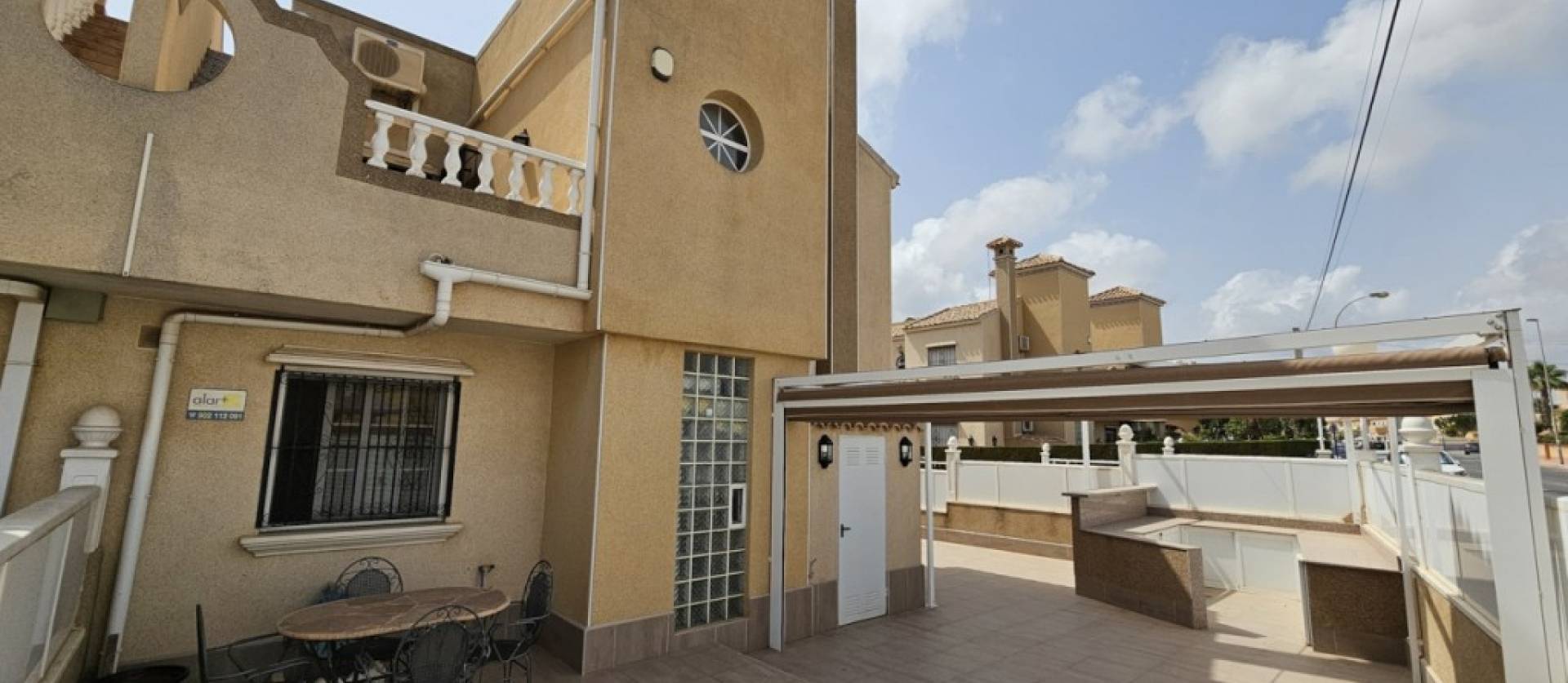 Bestaande woningen - Villa - Orihuela Costa