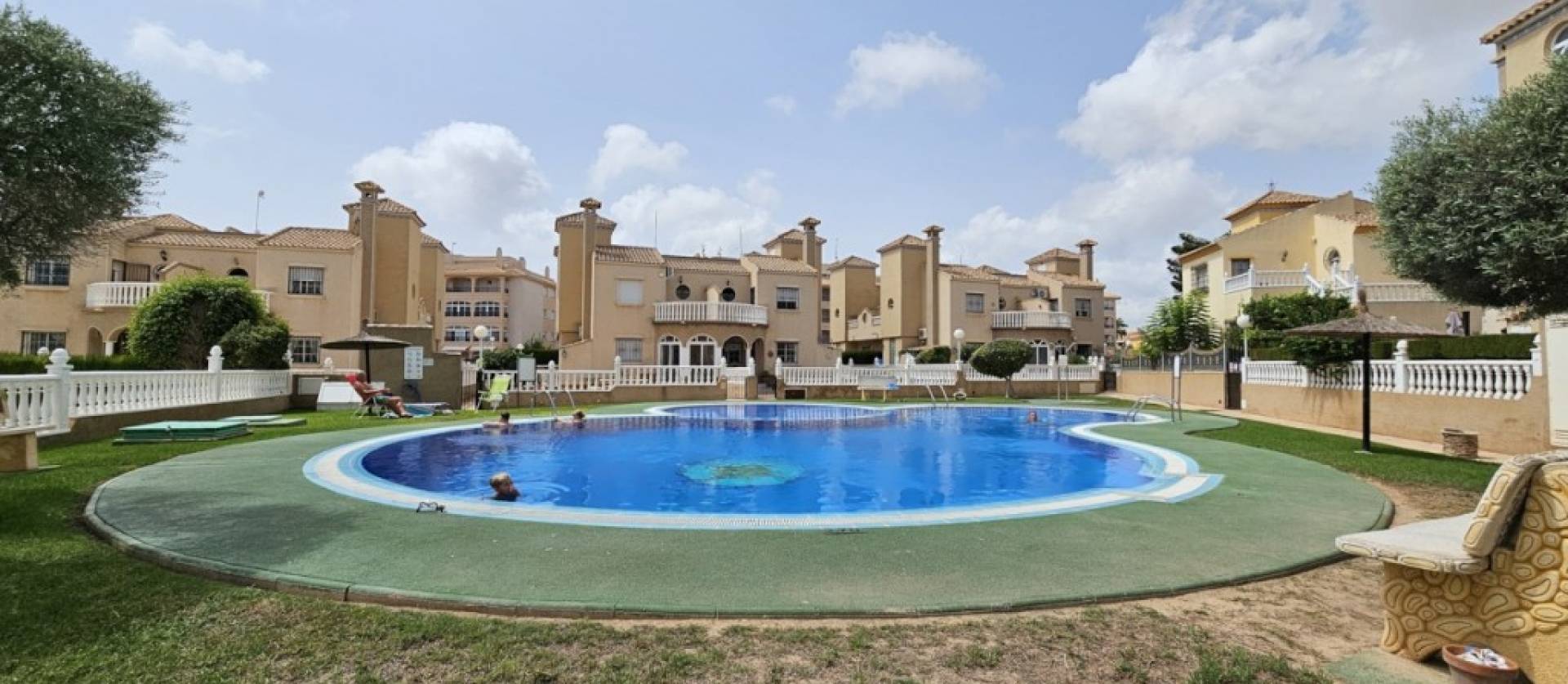 Bestaande woningen - Villa - Orihuela Costa