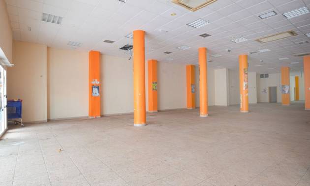 Venta - Comercial - Torrevieja