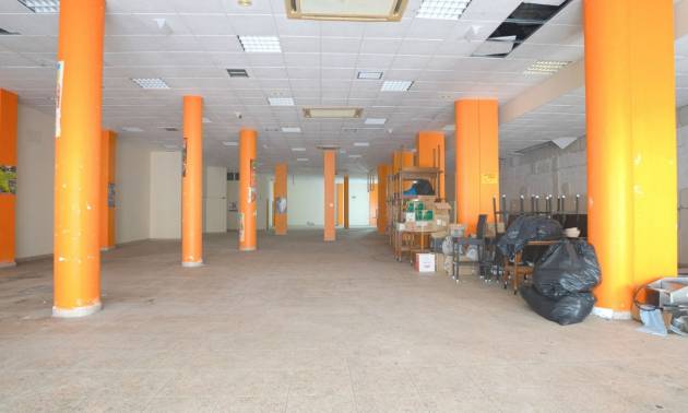 Venta - Comercial - Torrevieja