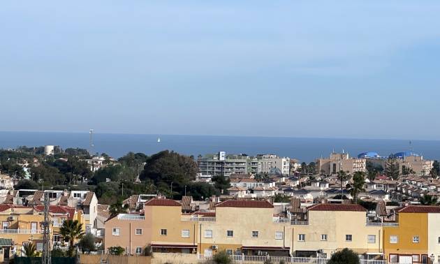 Sale - Apartment - Lomas de Campoamor