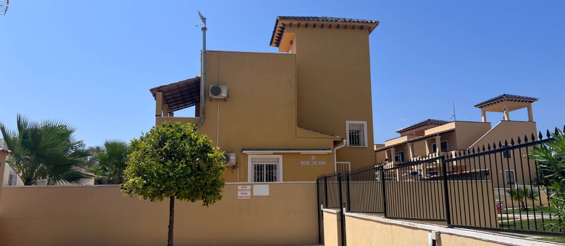 Sale - Villa - Orihuela - Villamartín