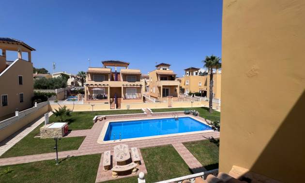 Bestaande woningen - Villa - Orihuela - Villamartín