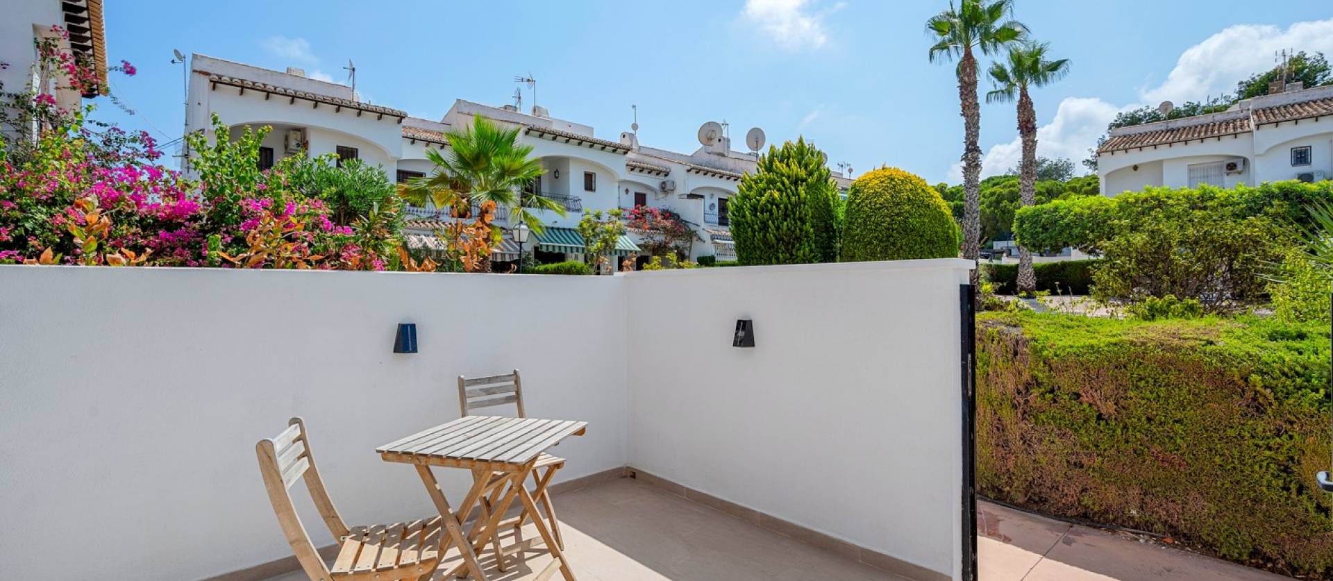 Sale - Townhouse - Torrevieja - Lago Jardin