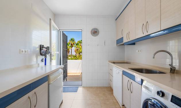 Sale - Townhouse - Torrevieja - Lago Jardin