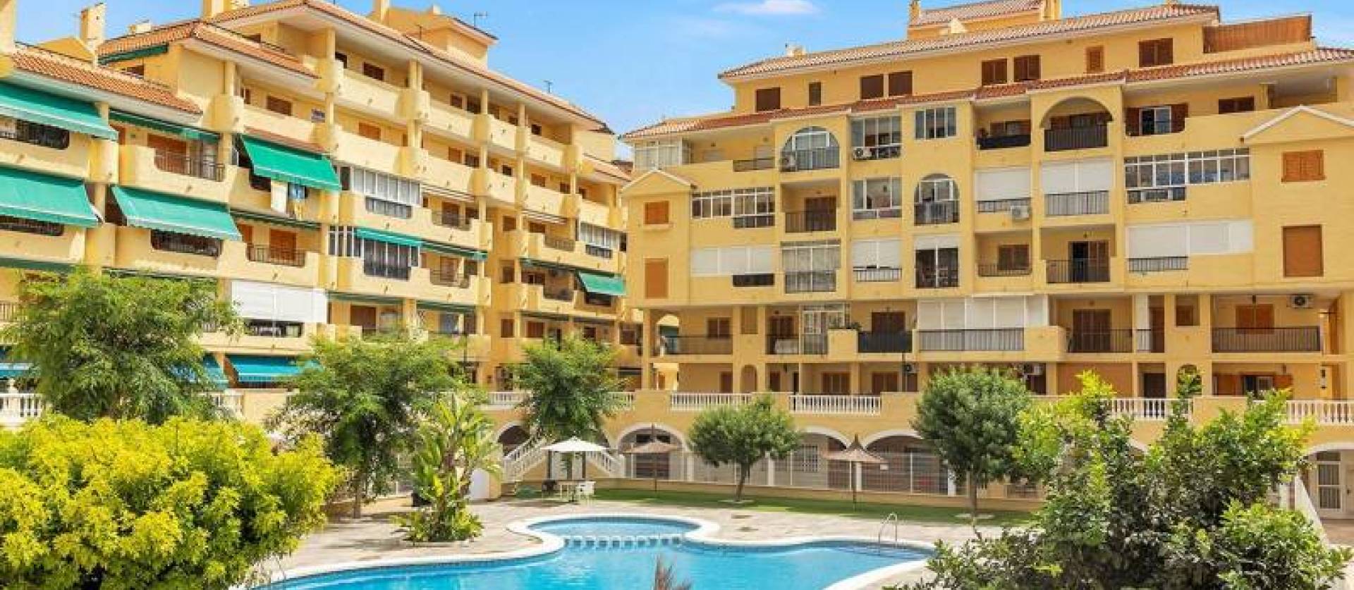 Sale - Apartment - Torrevieja - La Mata