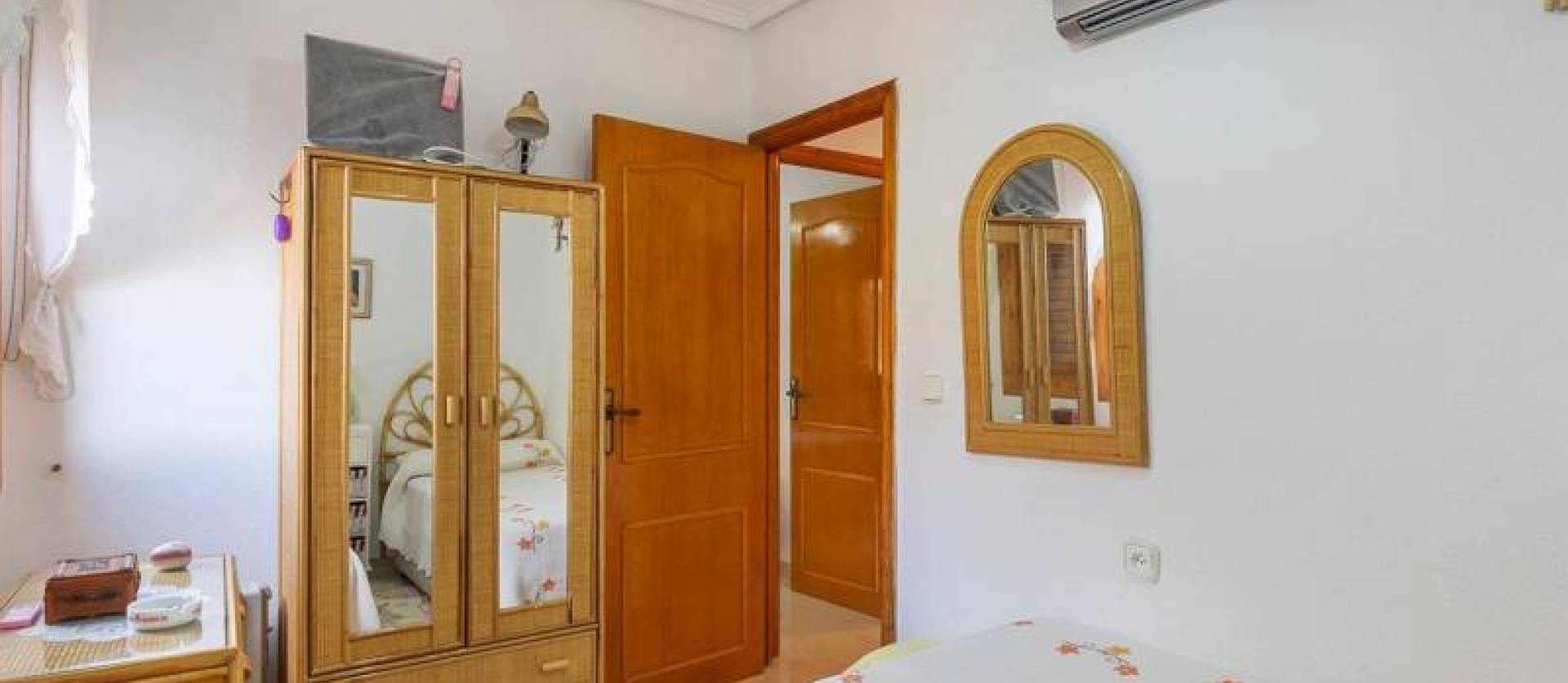 Sale - Apartment - Torrevieja - La Mata