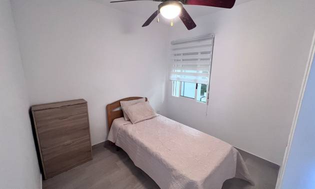 Revente - Apartment - Torrevieja - El Limonar