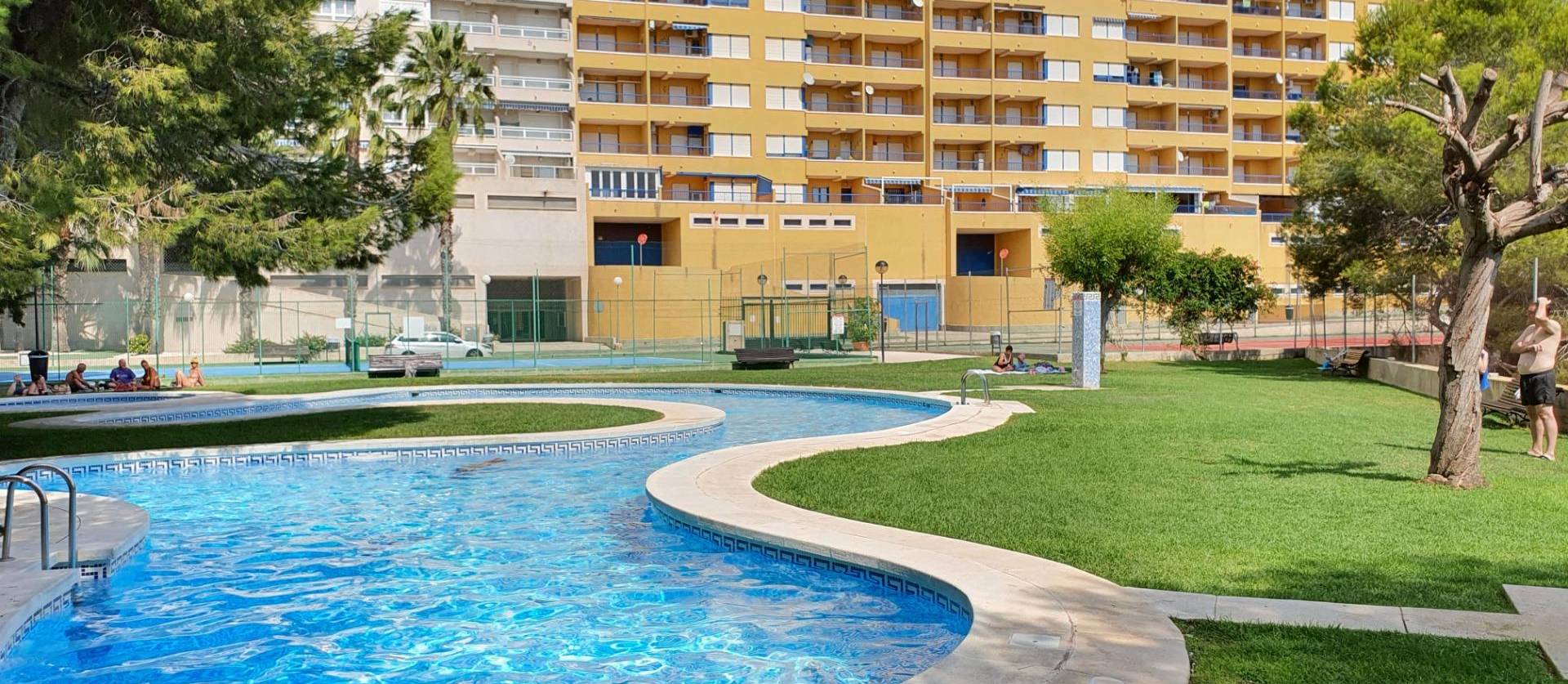 Revente - Apartment - Orihuela Costa