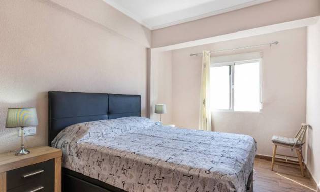 Sale - Apartment - Torrevieja - Estacion de autobuses