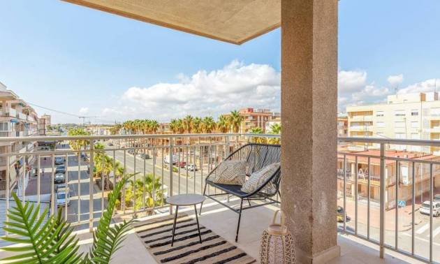 Revente - Apartment - Torrevieja - Playa de los Naufragos