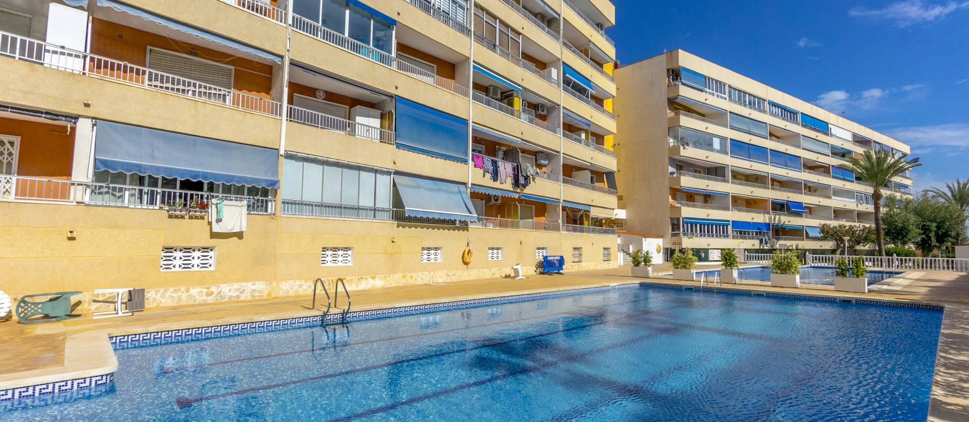 Bestaande woningen - Appartment - Punta Prima - El Acequión