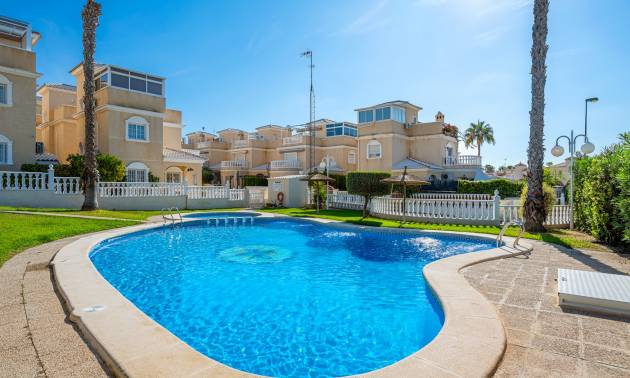 Bestaande woningen - Villa - Orihuela - Los Altos