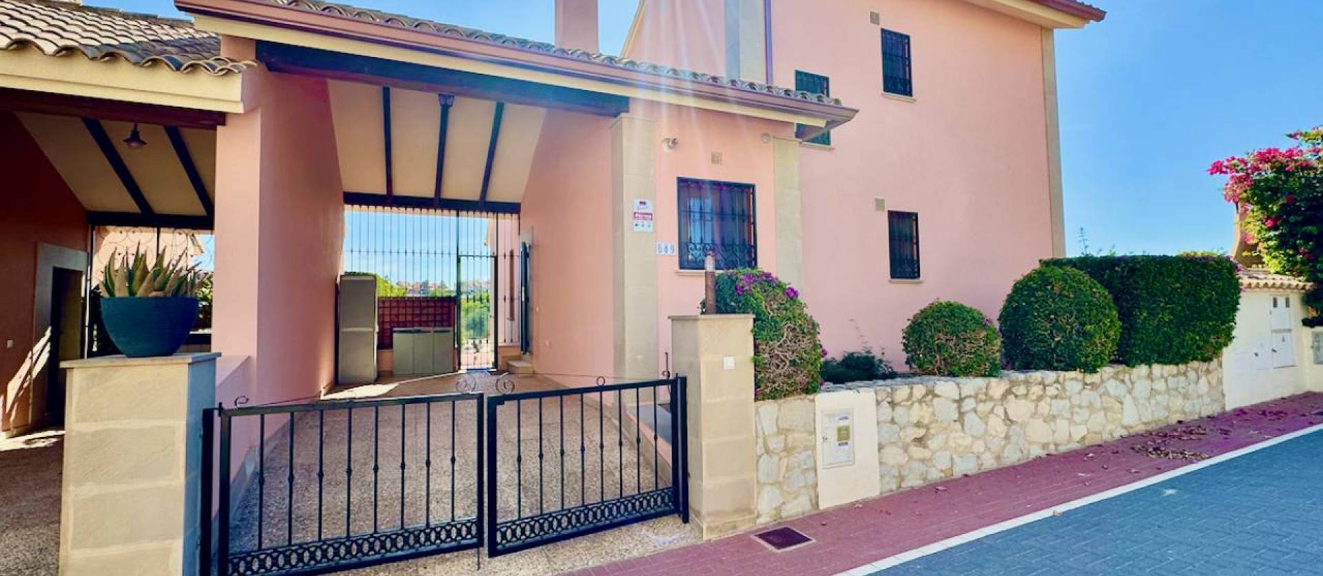 Venta - Villa - Algorfa - La Finca Golf