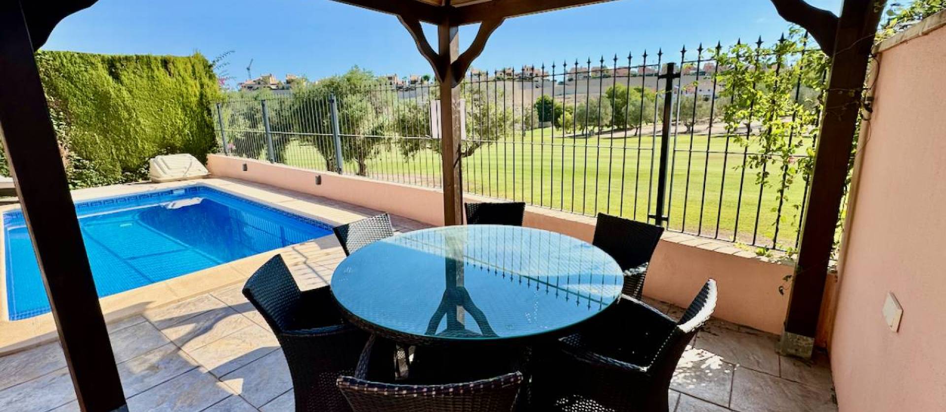 Sale - Villa - Algorfa - La Finca Golf