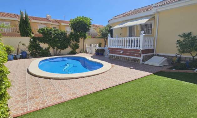 Bestaande woningen - Villa - Ciudad Quesada - Doña Pepa