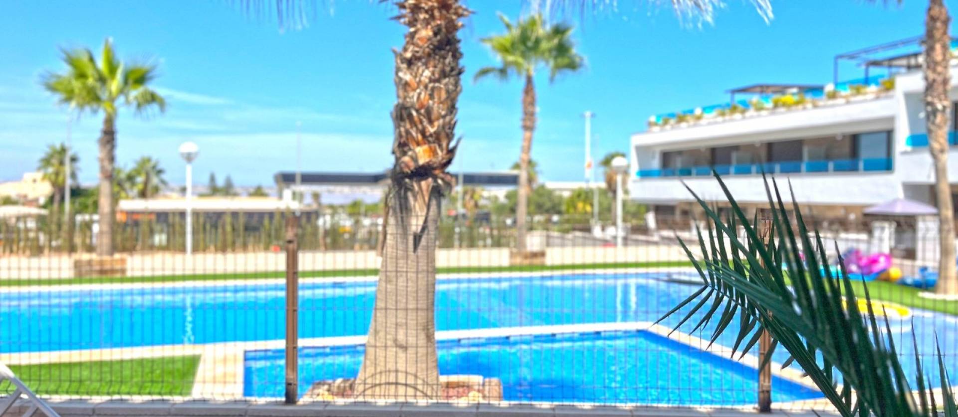 Sale - Townhouse - Torrevieja - Los Balcones