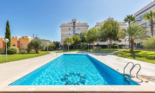 Revente - Apartment - Orihuela Costa - Villamartín