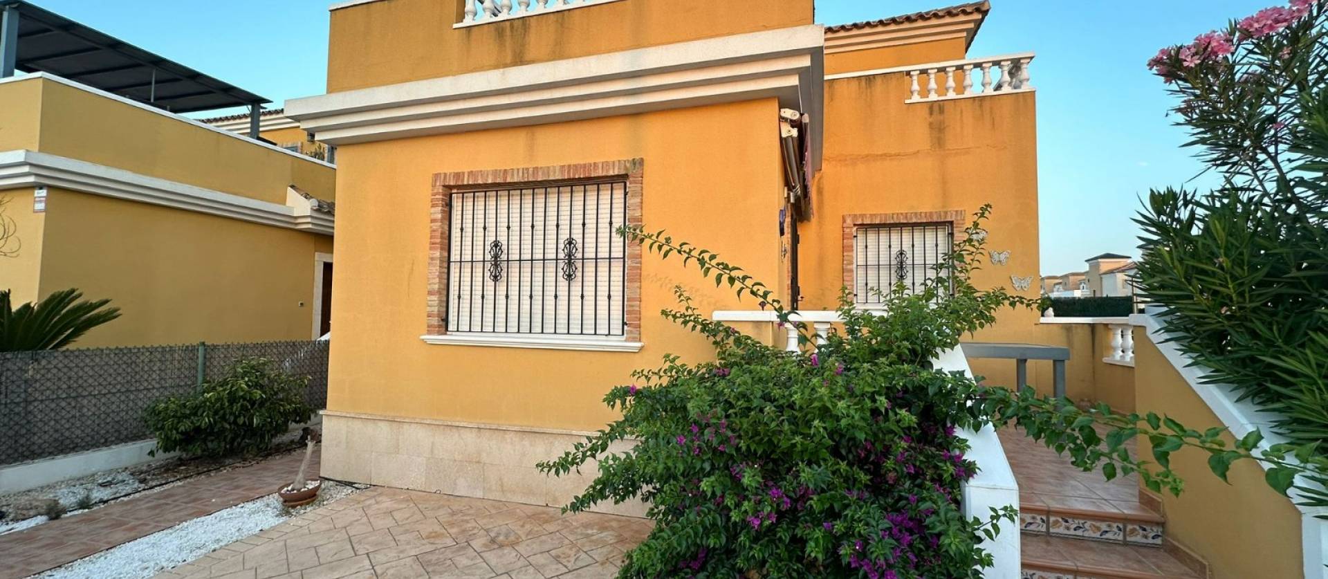 Sale - Villa - Guardamar del Segura