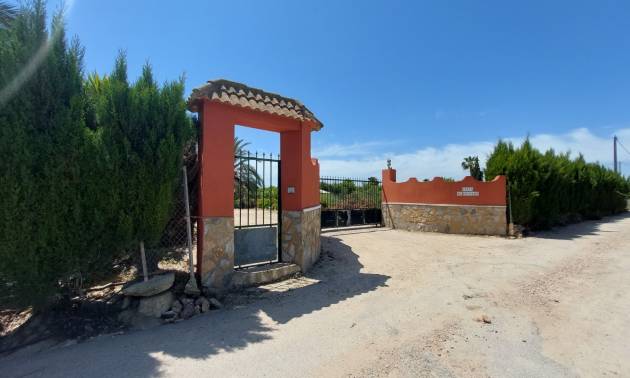 Sale - Country House - San Miguel de Salinas