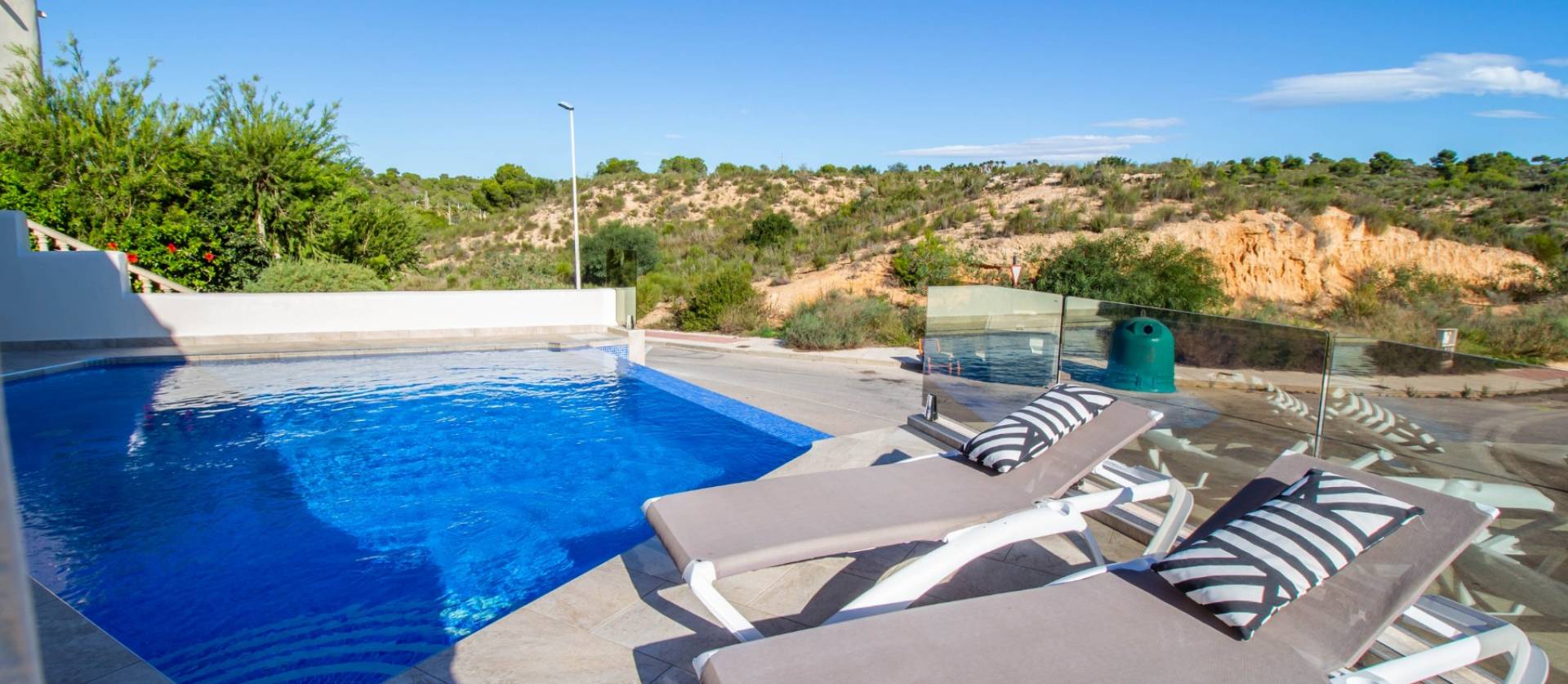 Revente - Villa - Orihuela Costa