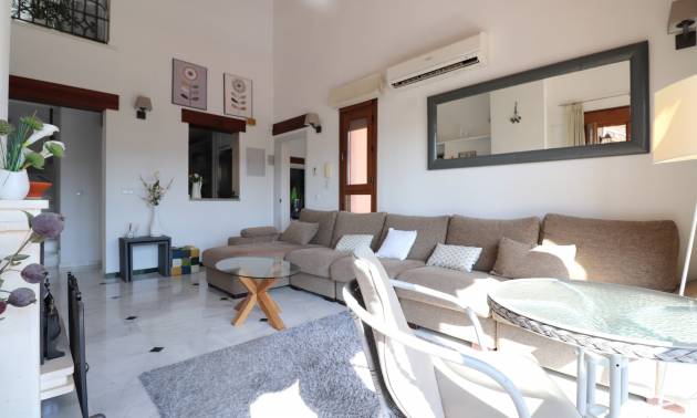 Venta - Villa - Algorfa