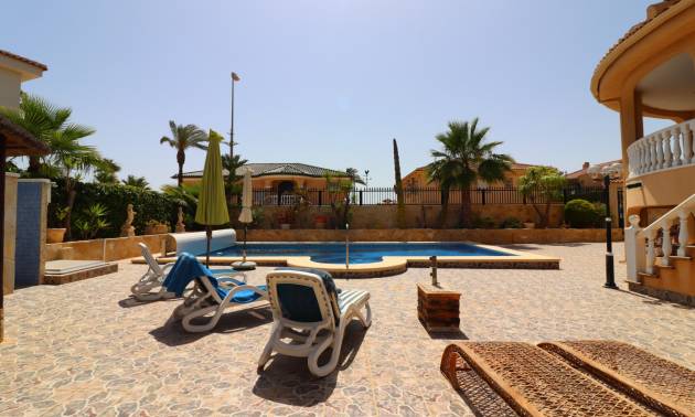 Sale - Villa - Benimar