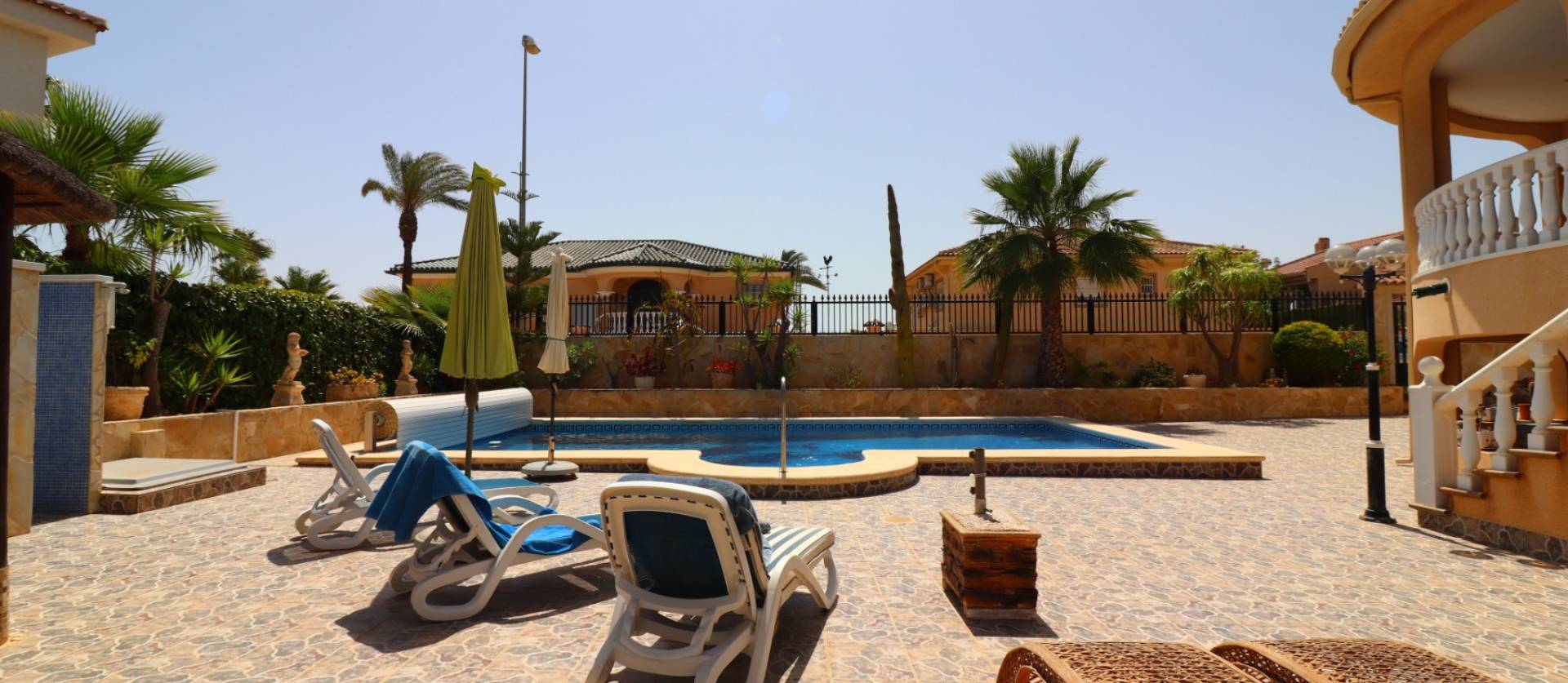 Sale - Villa - Benimar