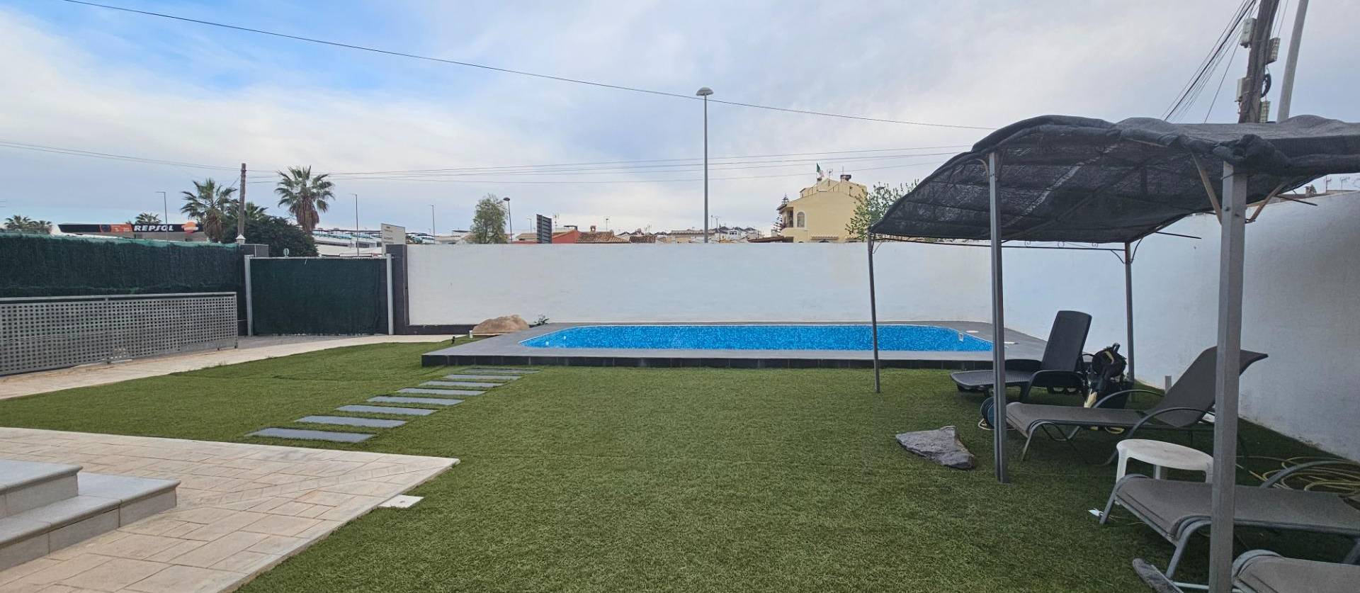 Sale - Villa - Torrevieja