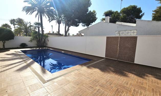 Revente - Villa - Cabo Roig