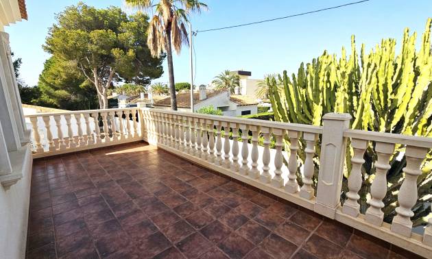 Revente - Villa - Cabo Roig