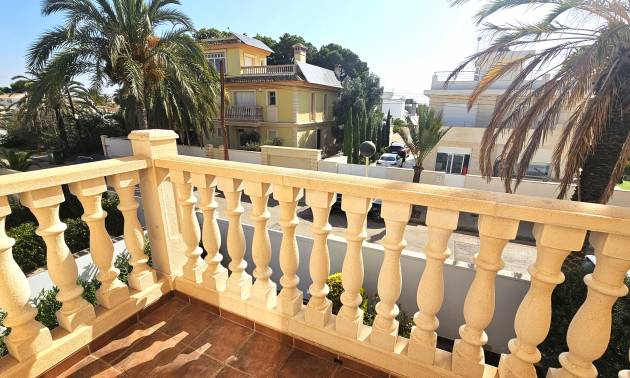 Revente - Villa - Cabo Roig