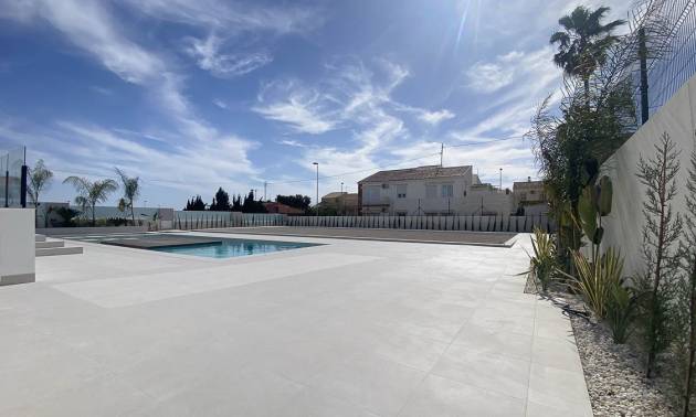 Venta - Villa - Torrevieja