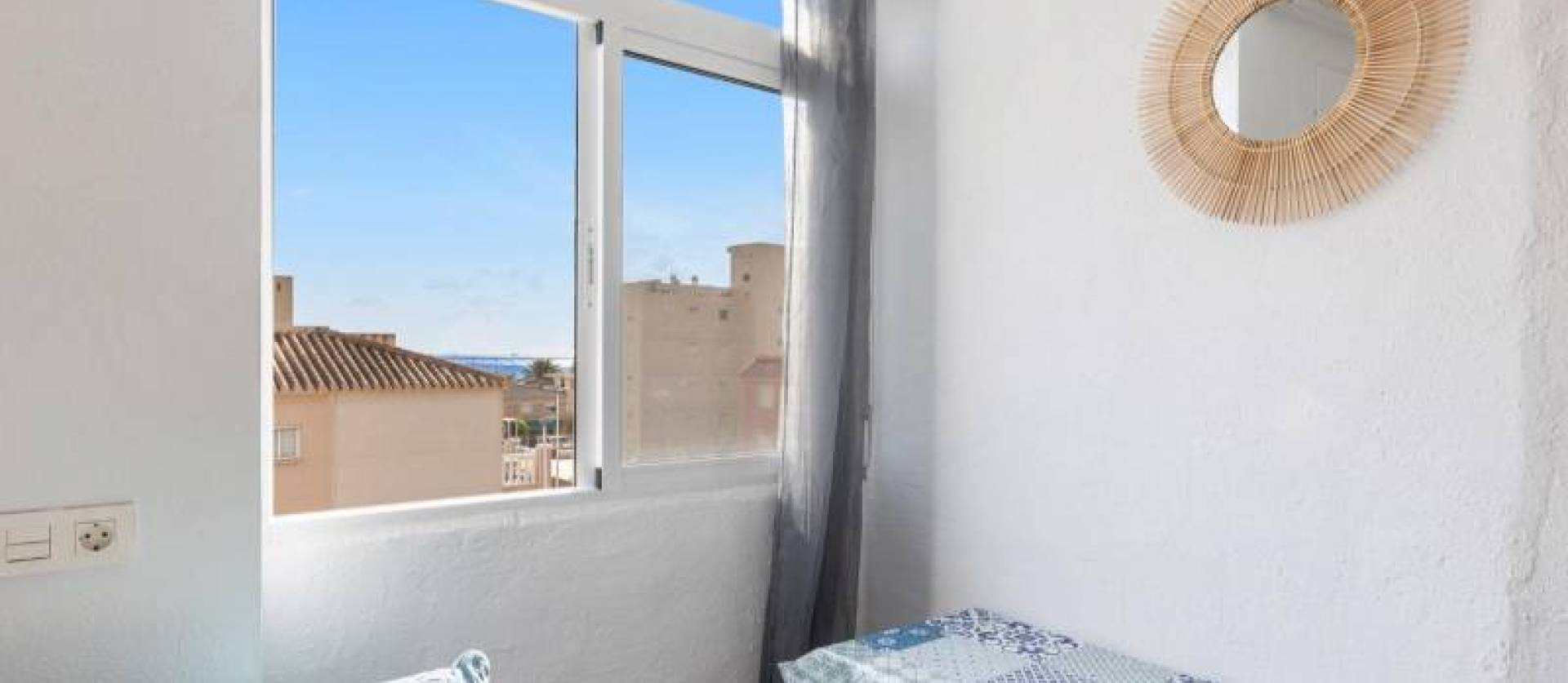 Sale - Apartment - Torrevieja - La Mata