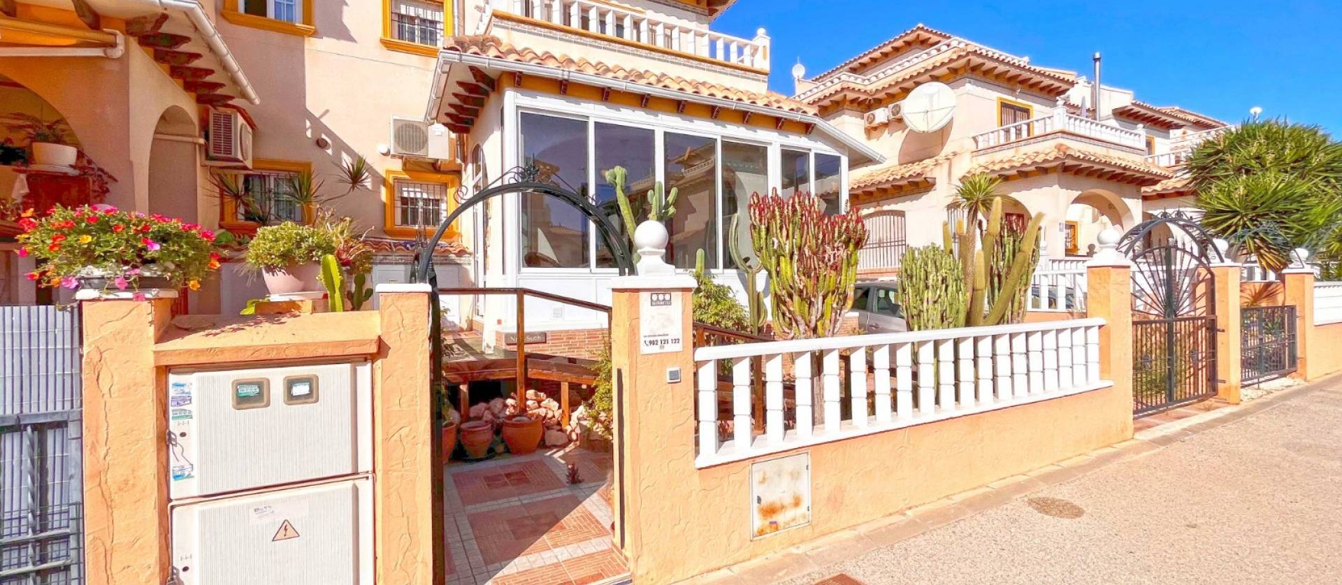 Sale - Townhouse - Orihuela Costa - Lomas de Cabo Roig