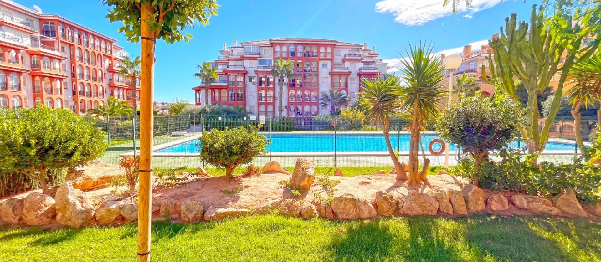 Sale - Apartment - Torrevieja - La Mata