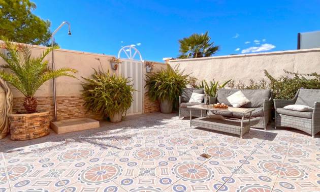 Sale - Villa - Orihuela Costa - La Zenia