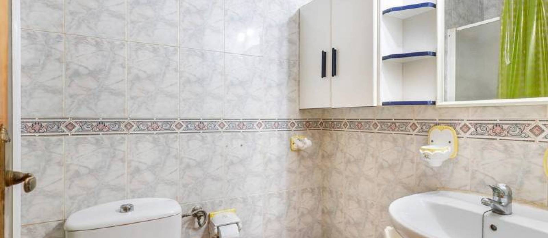 Sale - Apartment - Torrevieja - Calas blanca