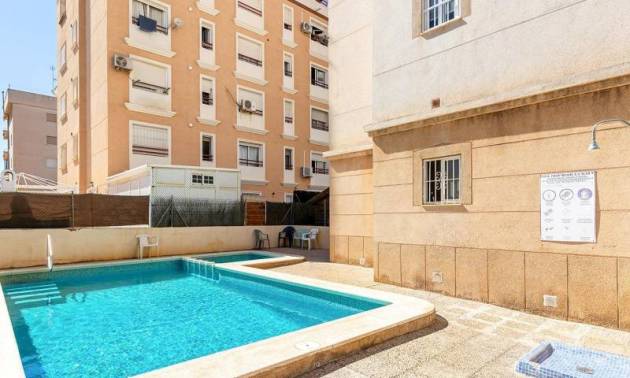 Sale - Apartment - Torrevieja - Calas blanca