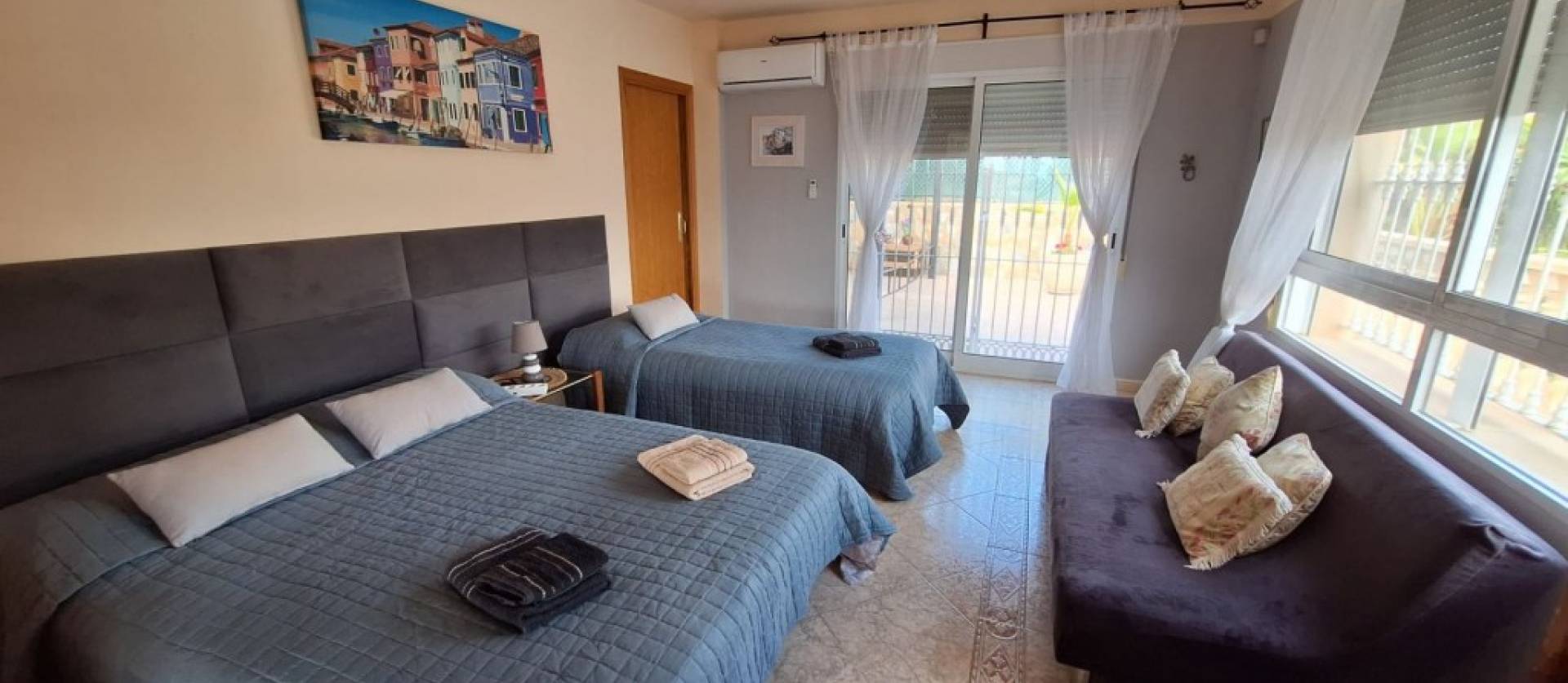 Sale - Villa - Pueblo Acantilado