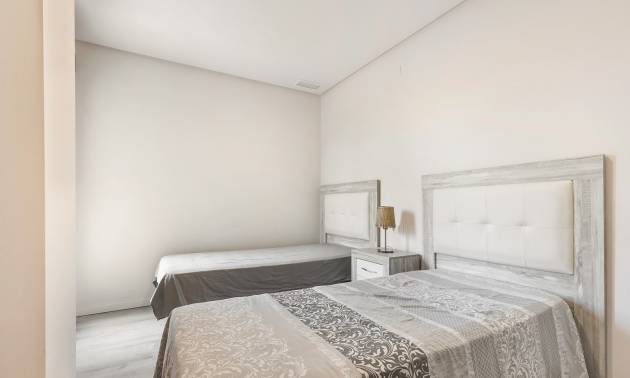 Revente - Apartment - Orihuela Costa - Villamartín