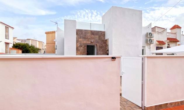 Sale - Bungalow - Orihuela Costa - Playa Flamenca