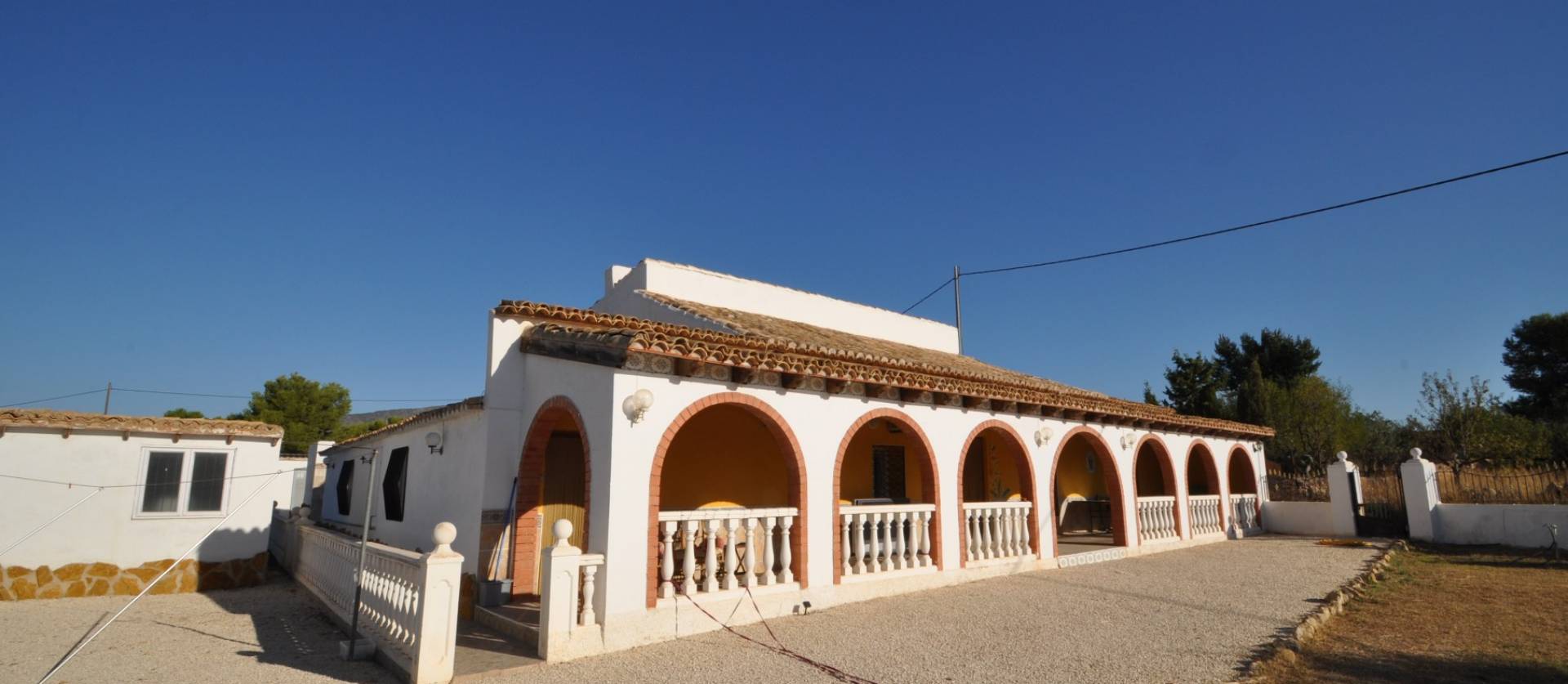 Sale - Country House - Pinoso