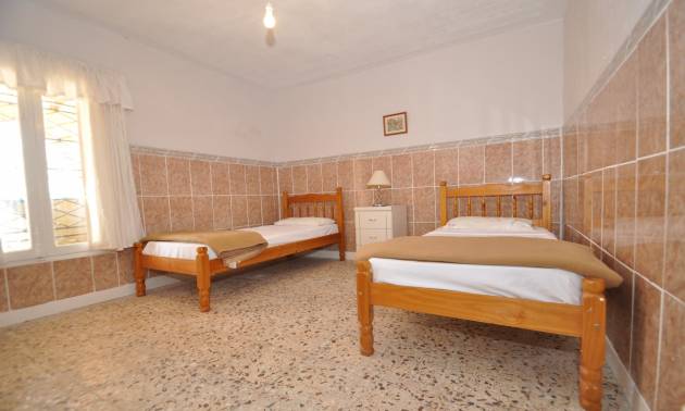 Sale - Country House - Pinoso