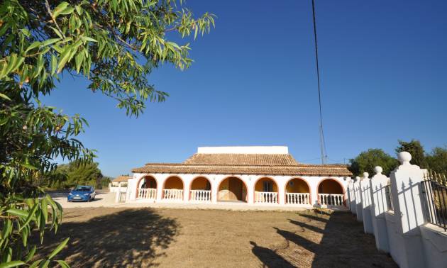 Sale - Country House - Pinoso