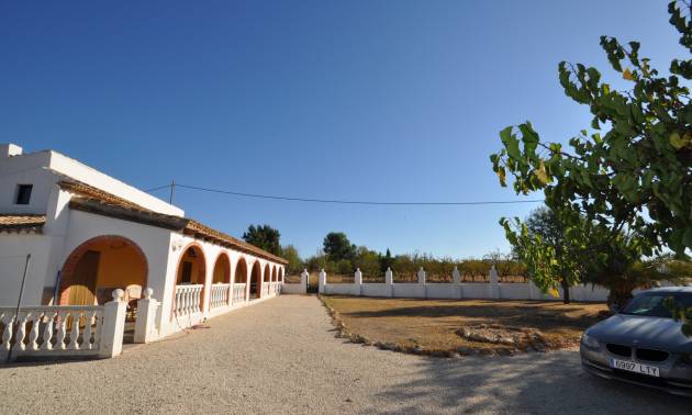 Sale - Country House - Pinoso