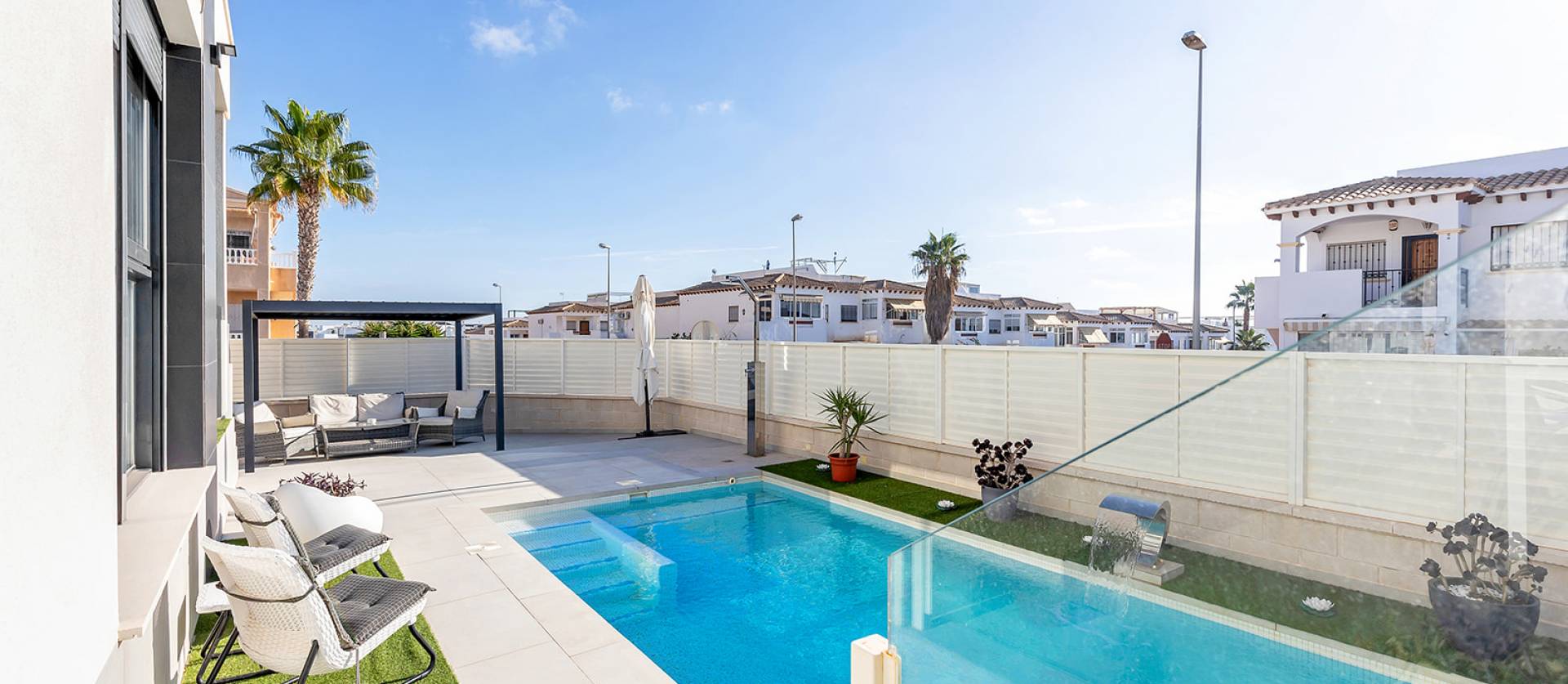 Sale - Villa - Orihuela Costa