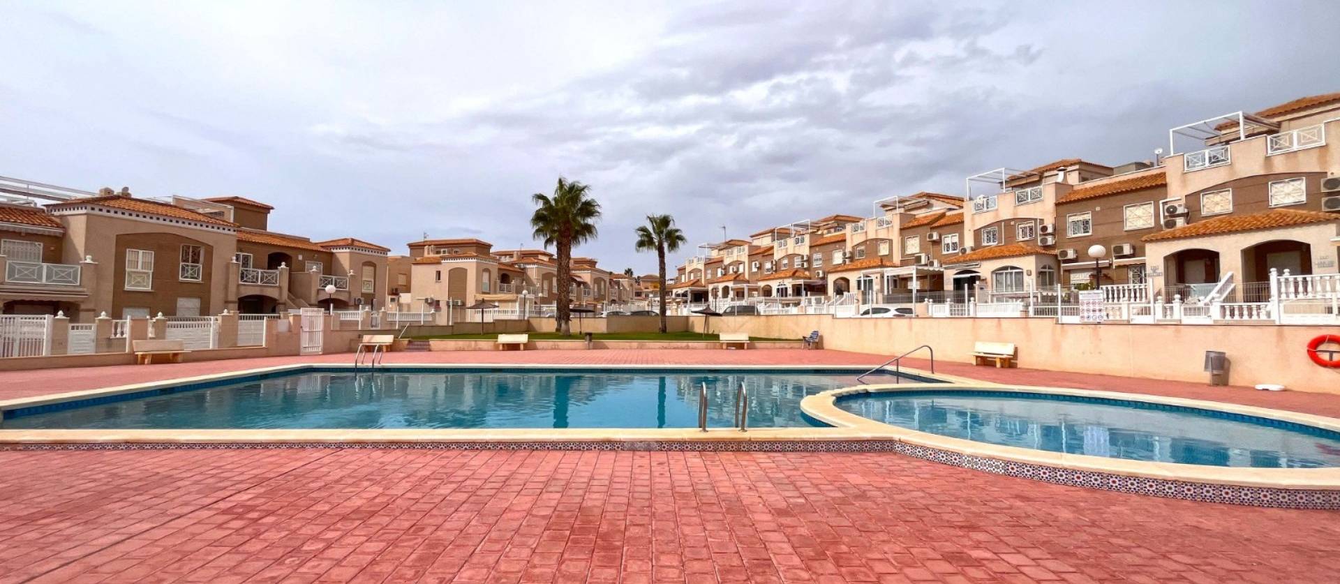 Revente - Maison de ville - Torrevieja - La Mata