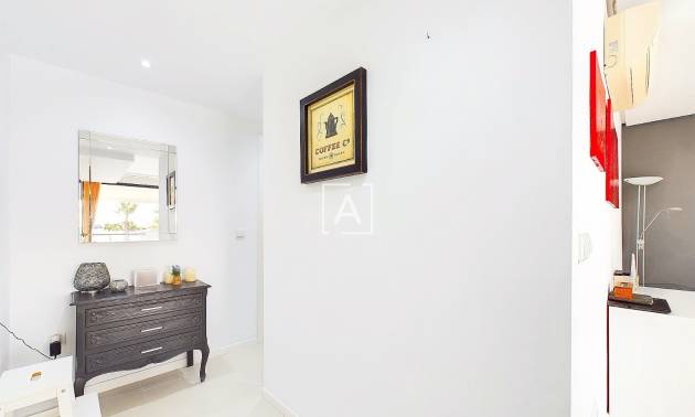 Sale - Apartment - La Fuente