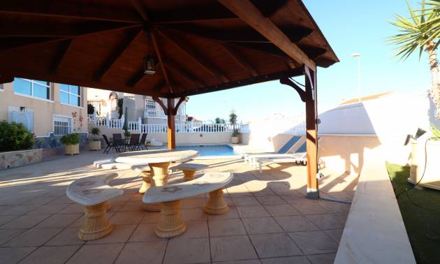 Sale - Villa - Benimar